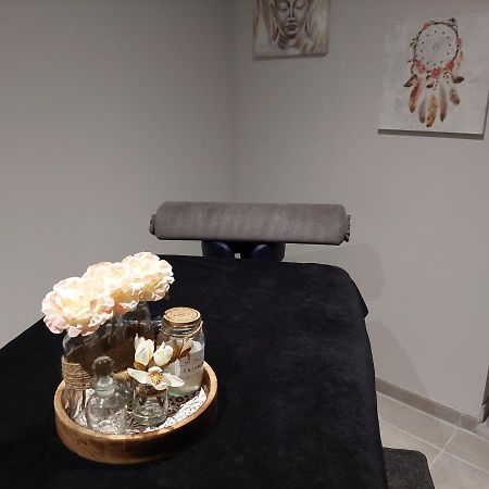 Gite A L' Evidence Mornas Bagian luar foto